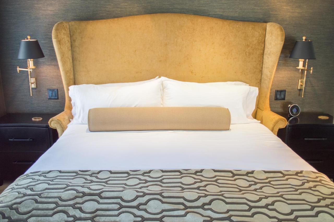 Edwards House Hotel ฟอร์ตคอลลินส์ ภายนอก รูปภาพ