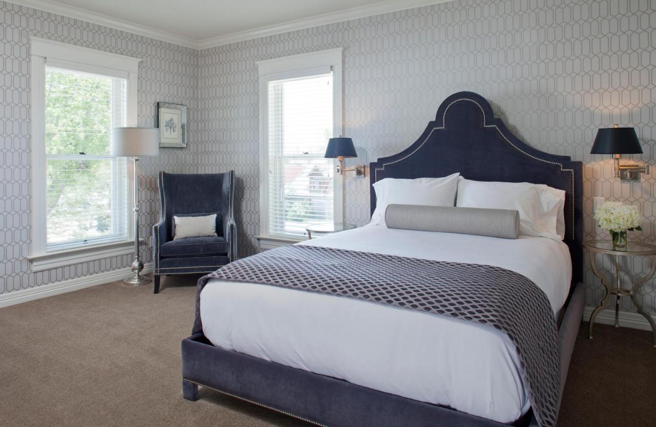 Edwards House Hotel ฟอร์ตคอลลินส์ ภายนอก รูปภาพ